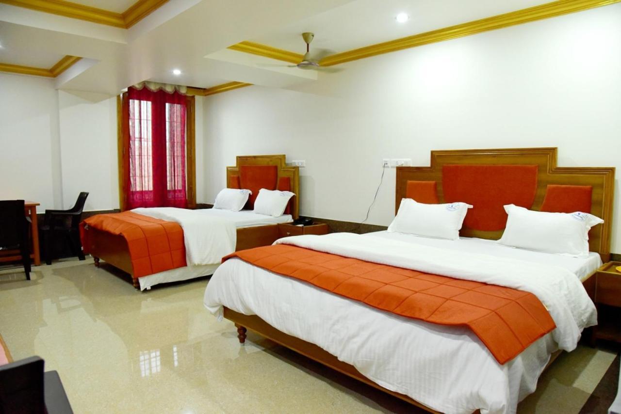 Hotel Chembiyan Pudukkottai Dış mekan fotoğraf